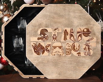 Millennium Falcon Whiskey Glasses Set: Engraved Decanter, Gift Box
