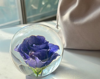 Handmade Purple Lisianthus Resin Sphere: Everlasting Flower keepsake