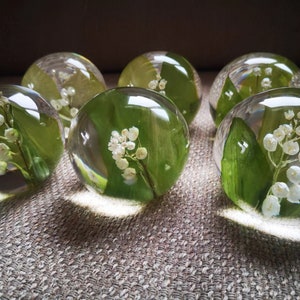 Lily of The Valley Real Flower Sphere Preserved Flower Souvenirs Botanical Gift for Her Unique Birthday Girl Gifts image 9