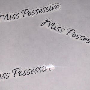 Sticker en vinyle Miss Possessive Tate Mcrae