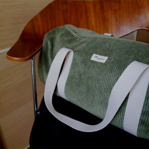 Corduroy weekend bag