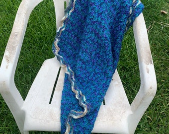 Very Easy Hand Crochet Poseidon's Garden Throw/Lap Blanket with free video instructions, and all crochet questions answered.