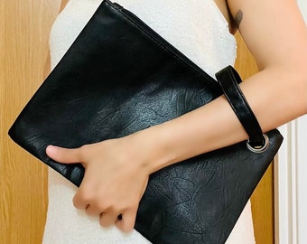 Schwarze Clutch-Tasche | Rote Clutch-Tasche | Handgelenktasche | Kunstleder | Große Clutch