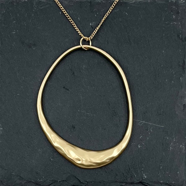 Long Gold / Silver Circle pendant necklace | Round necklace