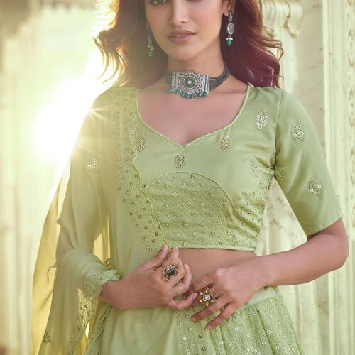 Beautiful shops Pista Green Colour Lehenga Choli With Dupatta Stylish Attractive Ghagra Choli Indian Bollywood Party Wear Lehenga Choli for Girls
