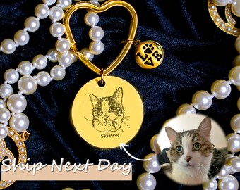 Pet Portrait Keychain: Custom Engraved Dog or Cat Memorial Gift