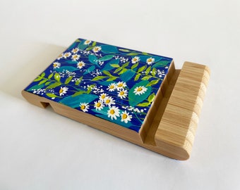 Double-sided wooden smartphone and tablet stand, iphone holder, iphone stand, Armenian art, flowers, blue stand, tablet holder, decor