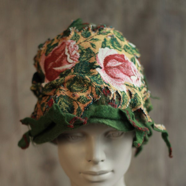 Green cloche hat Vintage style hats for women Art to wear clothing Artsy hats Winter felt hat