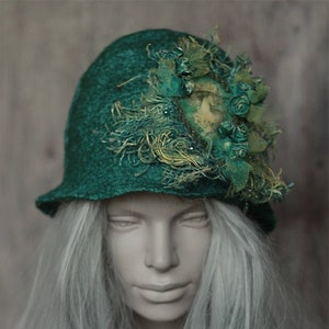 Green cloche hat, Felt hat women ,Vintage style hats for women, Retro hat, Victorian hat, Gatsby hat, Miss Fisher hat