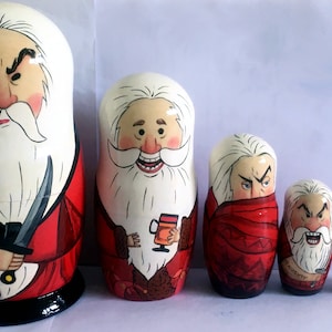 Santa nesting doll of 6/ Santa matryoshka