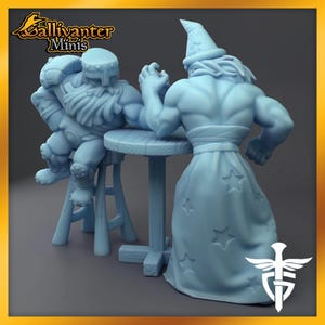 Dorf vs Magus, Arm Wrestlers | Twin Goddess Miniatures: Fantasy Tavern | Dwarf Wizard 28mm 32mm DnD Pathfinder Resin Tabletop Mini