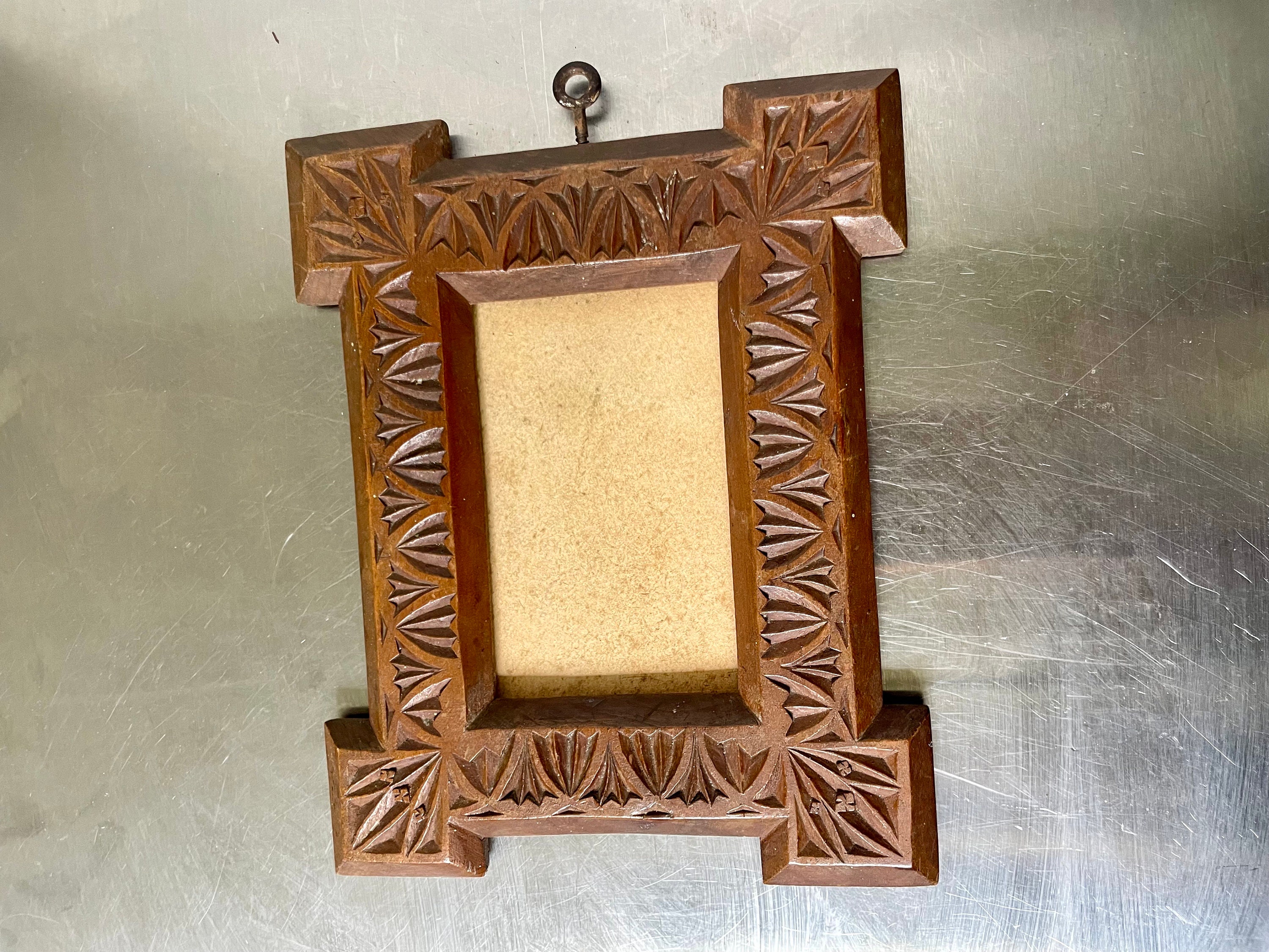 Antique Wooden Picture Frame With Geometric Carvings 18.5 Cm Antique Wooden Picture Frame With Geometric Carvings 18.5 Cm