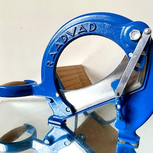 RAADVAD Danish Vintage Bread Slicer in BLUE