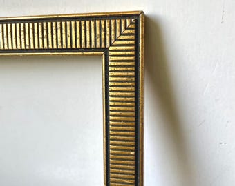 Antique Frame gilded wood 33 cm x 28 cm