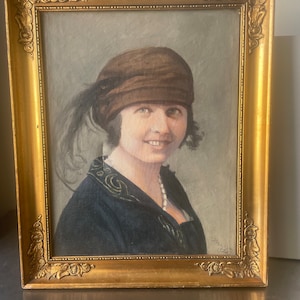 ART DECO period portrait oil on canvas With Wooden gilded  frame signed 1928