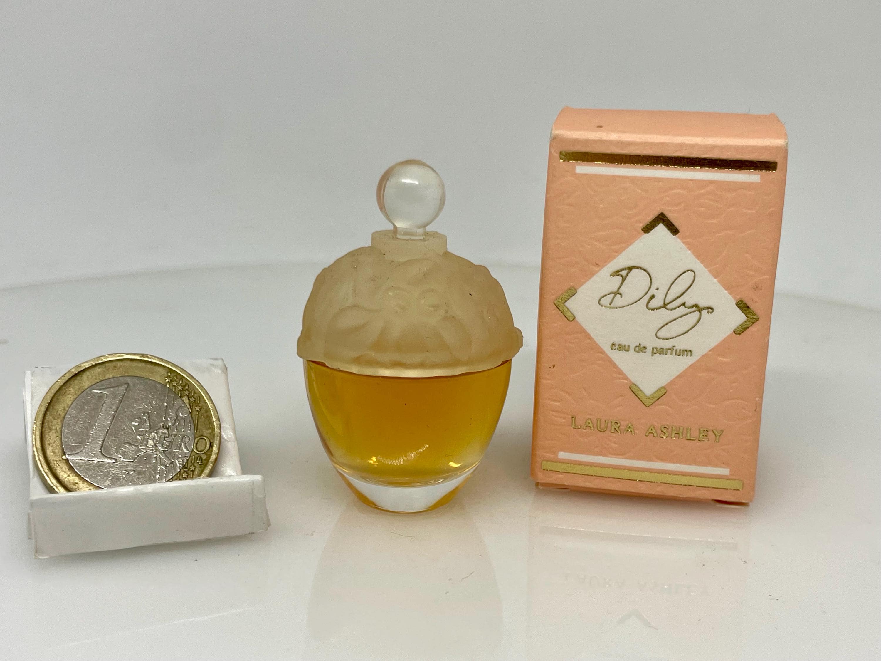 DILYS by LAURA ASHLEY 1991 vintage ml eau de parfum  Miniature