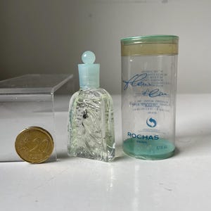 FLEUR d'EAU by Rochas  ( 1996 )   vintage MINIATURE