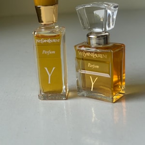 Y ( 1964 )  pure PARFUM  Extrait  7.5 Vintage discontinued original formula