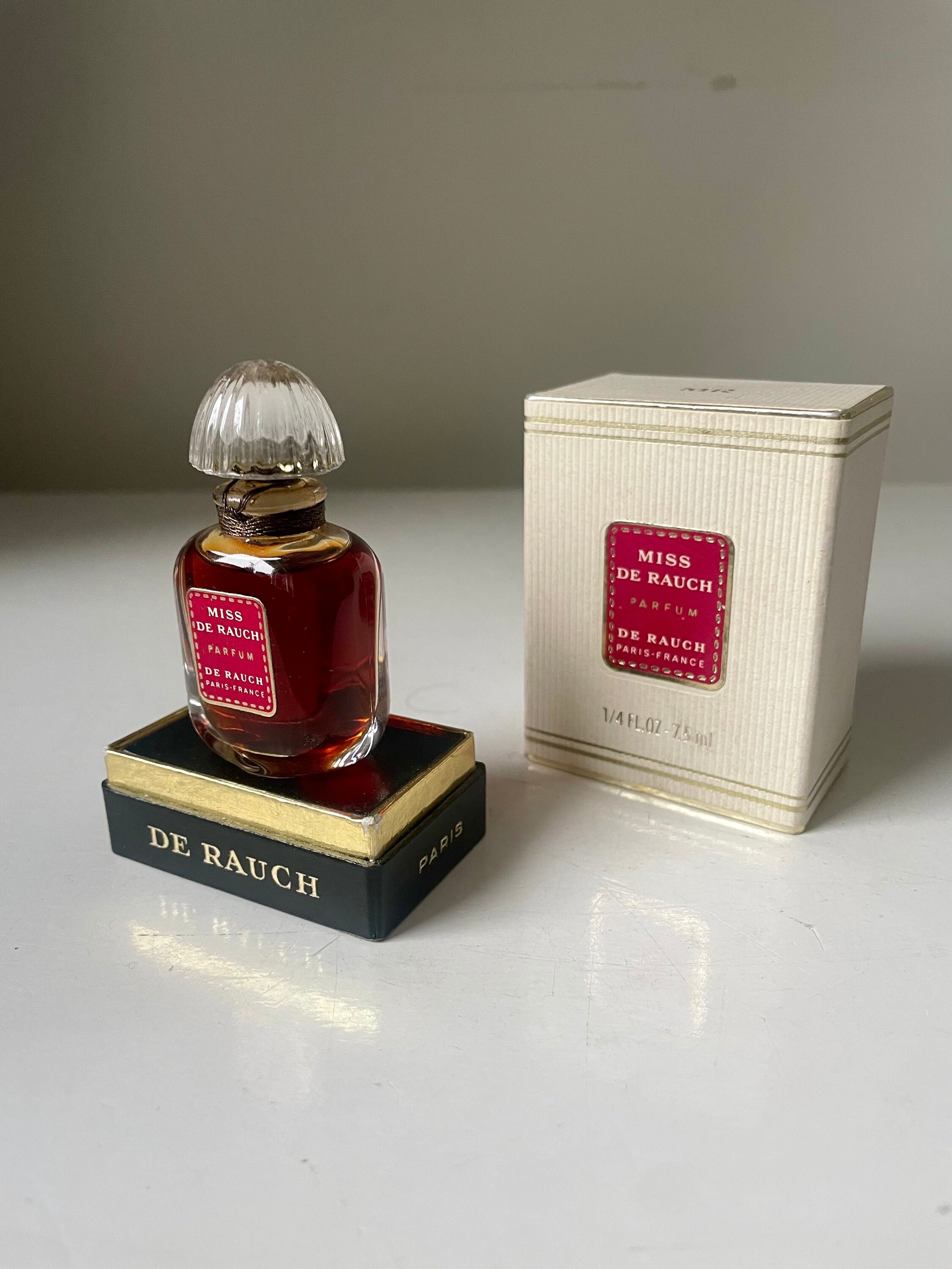 DE RAUCH製 BELLE DE RAUCH 香水 2FL. OZ DE RAUCH製 BELLE DE RAUCH 香水 2FL. OZ Belle De Rauch De Rauch