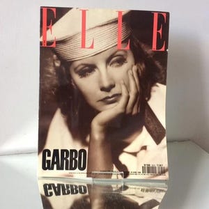 ELLE Paris  1990  ( April 30 ) magazine Vintage