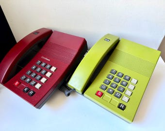Deense vintage telefoon ontworpen door Jacob Jensen 1976 verschillende kleuren beschikbaar
