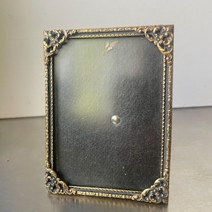 Vintage Metal Picture Frame  12.5 cm  x 9.5 cm