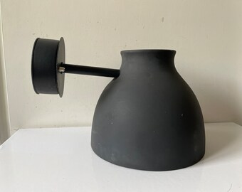Lámpara de pared para exterior de diseño danés en metal negro mate Vintage