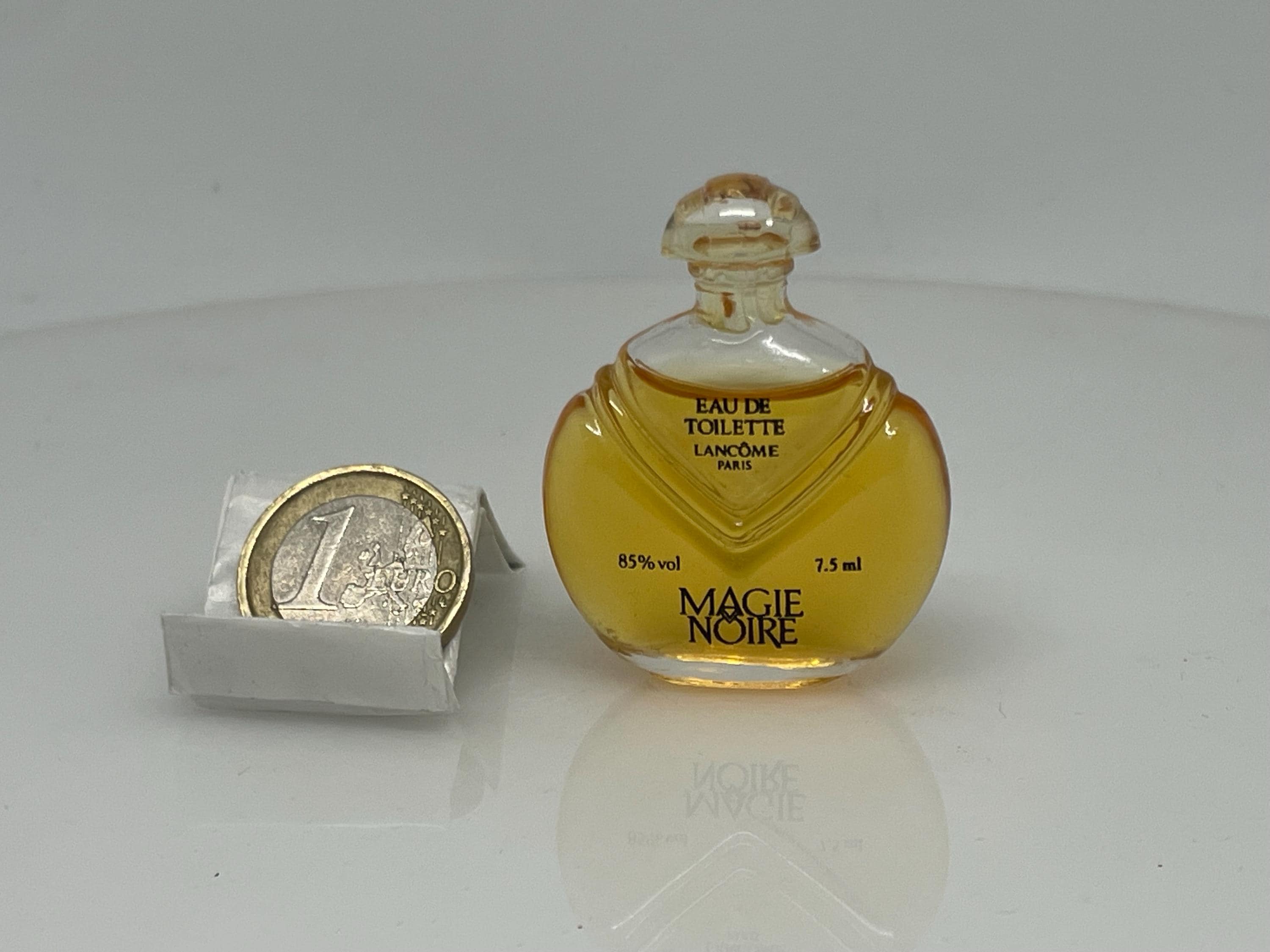 MAGIE NOIRE ( 1978 ) by Lancome Vintage MINIATURE 7.5 Ml