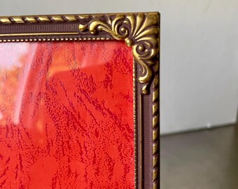 Vintage Gold colored Metal Picture Frame 14 cm x 9.5 cm  CONVEX glass