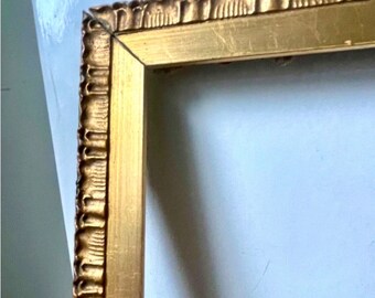Antique ART NOUVEAU Frame gilded wood measurements 35.5 cm x 22.5 cm