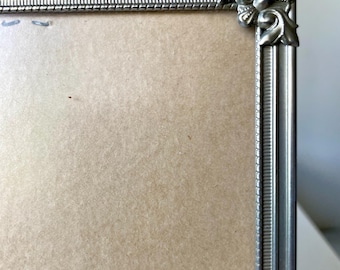 Vintage Metal Picture Frame 18 cm x 13 cm