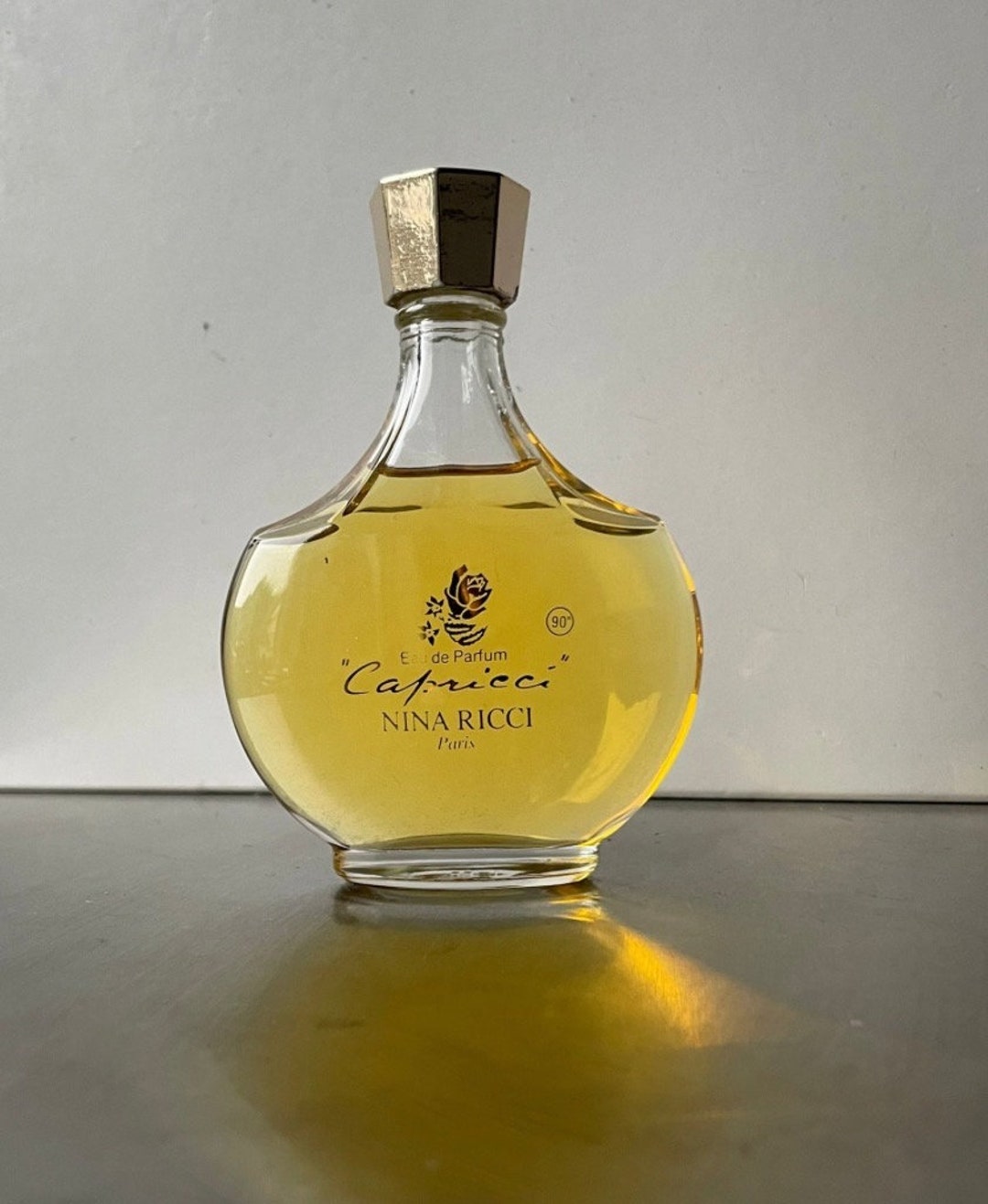 香水 NINARICCI 61DcOOcDLxL.jpg_BO30,255,255,