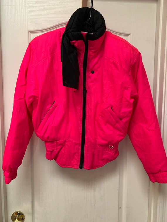 Hot pink puffer ski jacket Gem