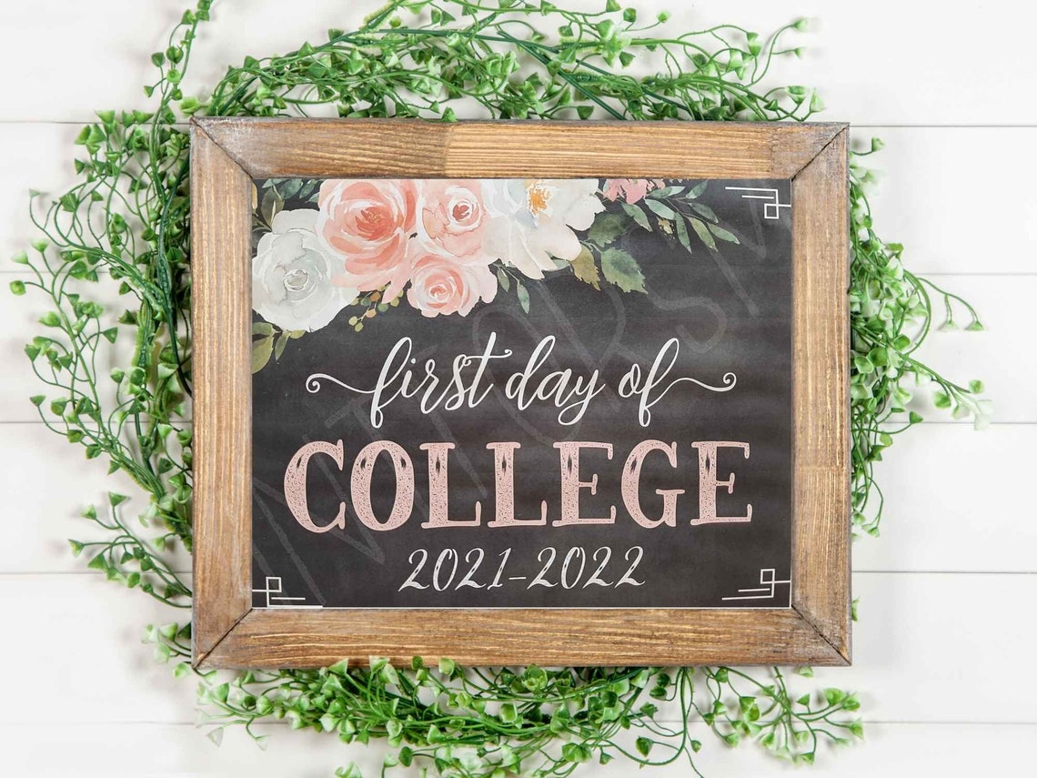 first-day-of-college-sign-printable-etsy