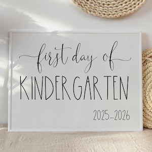 Erster Tag des Kindergartens Zeichen PRINTABLE Back To School Zeichen Fotorequisite