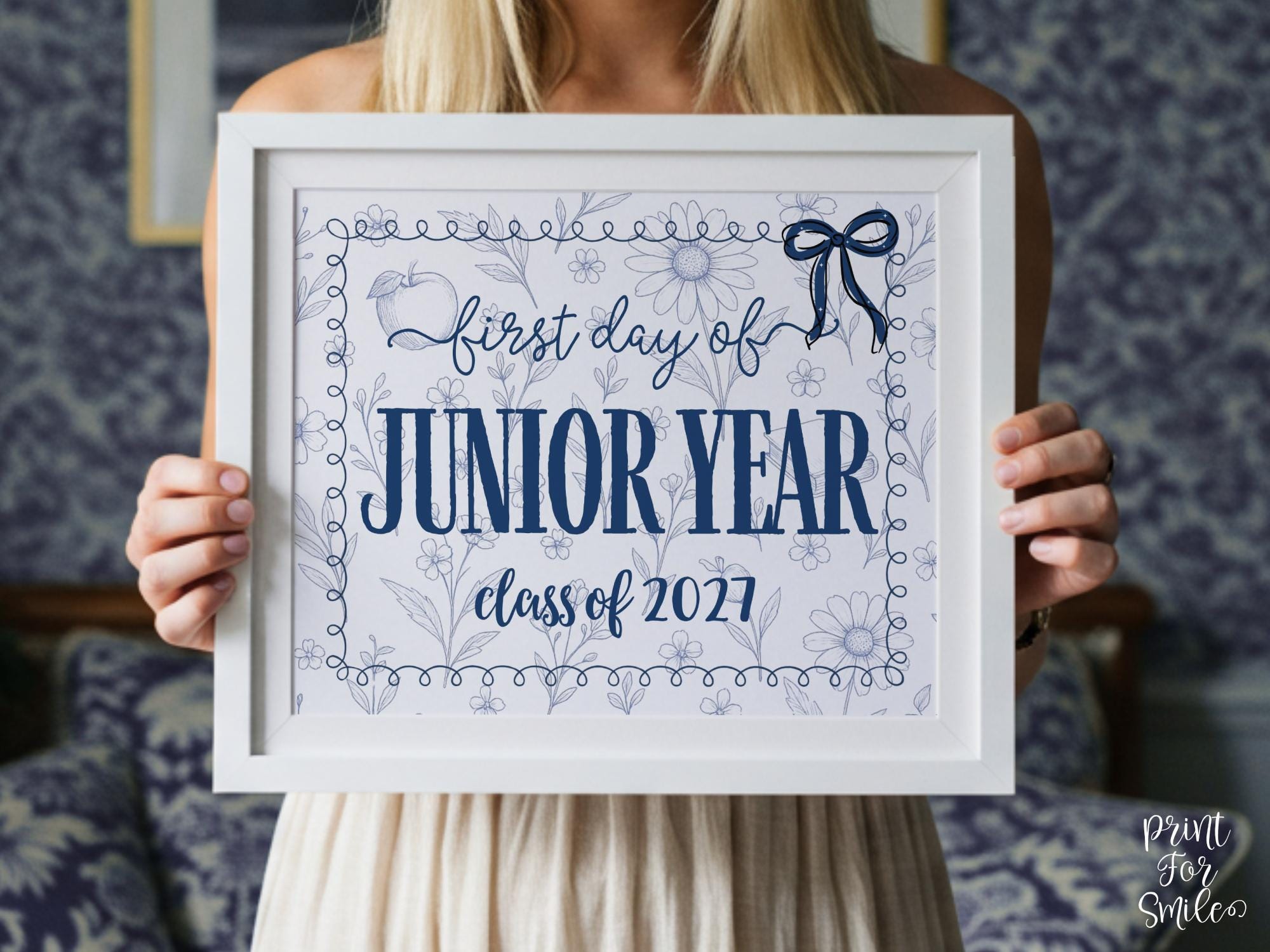 First Day Of Junior Year Sign, Toile, PRINTABLE Back To School Sign, Photo Prop, Instant Download, Whimsical, Bow Class Of 2027 11th Grade