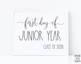 First Day Of Junior Year Sign PRINTABLE Back To School Sign Photo Prop