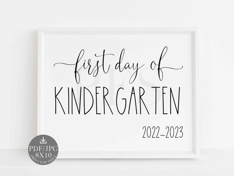 First Day of Kindergarten Sign PRINTABLE - Etsy