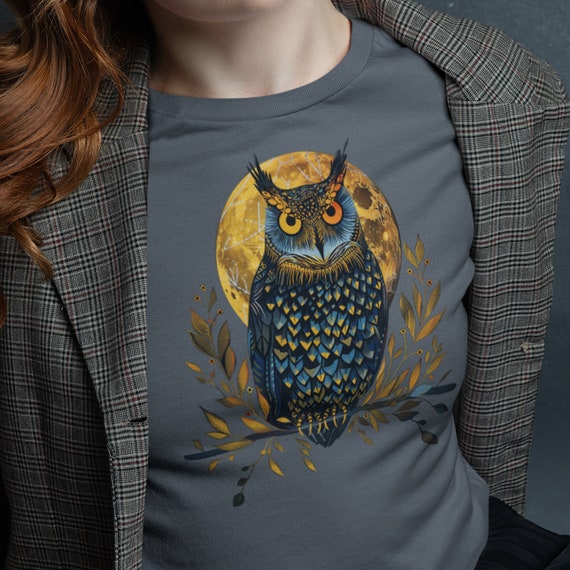Night Owl T-Shirt: Full Moon Bird Watcher Gift