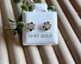 10K Gold CZ Blumen Ohrstecker, zierliche Gold Blume Ohrstecker, authentische 10K Gold CZ Schraube Ohrringe für kleine Mädchen oder Frau Piercing