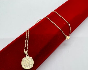 Collar con medallón de moneda chapado en oro de 18 quilates, colgante minimalista en capas, joya delicada para el día a día, regalo de San Valentín, collar elegante.