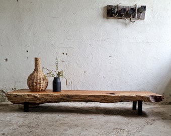 Meuble tv en bois massif, table console basse Wabi Sabi, meubles bohèmes, table basse japonaise en bois de récupération, meuble tv moderne en dalle de bois