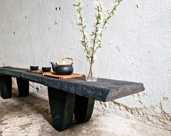 Banc décoratif Wabi Sabi, meubles japonais en bois massif noir, banc bas en dalle de bois, table console basse industrielle en bois de récupération, banc rustique