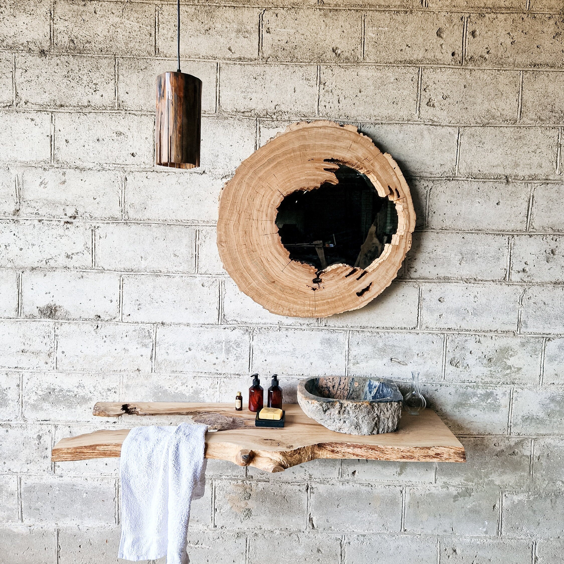 Live Edge Spiegel für Badezimmer Massivholzspiegel Wabi Sabi Runder Spiegel Altholzspiegel Boheme Wohnzimmerspiegel Erdton Wanddekor