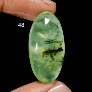 Cabujón de prehnita, gema de prehnita pulida por ambos lados, gema de prehnita verde, cabujón de prehnita natural, regalo de piedra de prehnita para ella (piedra como en la imagen) imagen 8