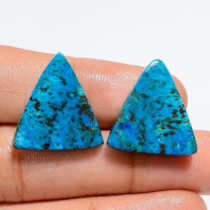 Paire de chrysocolles naturelles, pierres précieuses lisses des deux côtés, polies Paire de chrysocolles, 19 x 18 x 4 mm, taille 19 x 18 x 4 mm