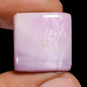Natürlicher rosa Kunzit Edelstein Rosa Kunzit Cabochon 17X17X6 mm Größe Kunzit Kristall