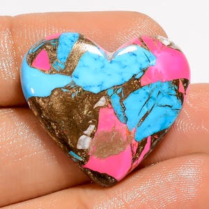 Cabochon de barbe à papa turquoise, coeur turquoise, pierre de 23 x 26 x 5 mm, poli des deux côtés, dos plat