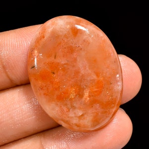 Zeer mooie en aantrekkelijke 100% natuurlijke zonnesteen ovale vorm cabochon losse edelsteen draadwikkeling sieraden maken 40 karaat 31 x 24 x 6 mm.