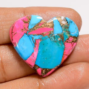Cabochon de barbe à papa turquoise, coeur turquoise, pierre de 26 x 29 x 5 mm, poli des deux côtés, dos plat